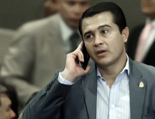 Tony Hernández quedó inmóvil al escuchar el veredicto de culpable